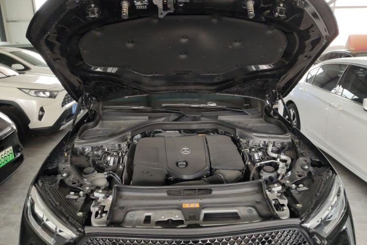Used Mercedes-Benz GLC 2024 GLC 300 L 4MATIC Dynamic Edition 5-seater Engine Bay