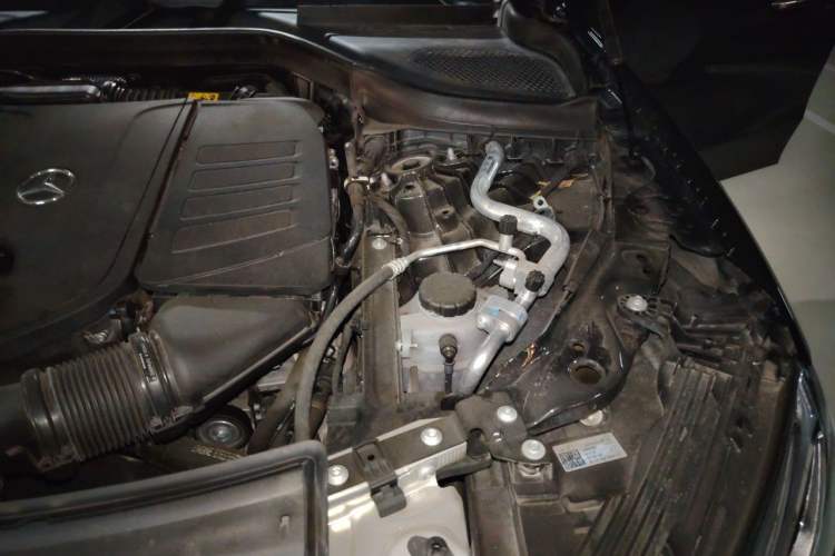 Used Mercedes-Benz GLC 2024 GLC 260 L 4MATIC Luxury Model 5 Seats Engine Bay Left