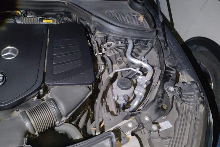 Used Mercedes-Benz GLC 2024 GLC 300 L 4MATIC Dynamic Edition 5-seater Engine Bay Left