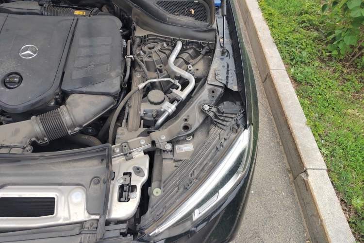 Used Mercedes-Benz GLC 2024 GLC 300 L 4MATIC Dynamic Edition 5-seater Engine Bay Left