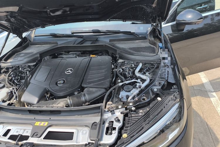 Used Mercedes-Benz GLC 2024 GLC 300 L 4MATIC Luxury Model 5 Seats Engine Bay Left