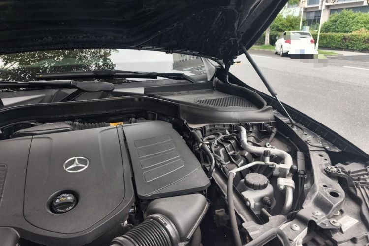 Used Mercedes-Benz GLC 2024 GLC 260 L 4MATIC Dynamic Edition 5-seater Engine Bay Left