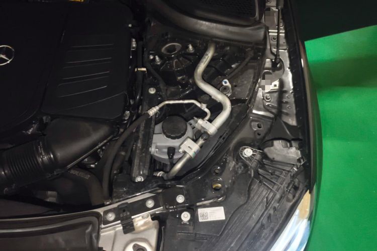 Used Mercedes-Benz GLC 2024 GLC 300 L 4MATIC Dynamic Edition 7-seater Engine Bay Left