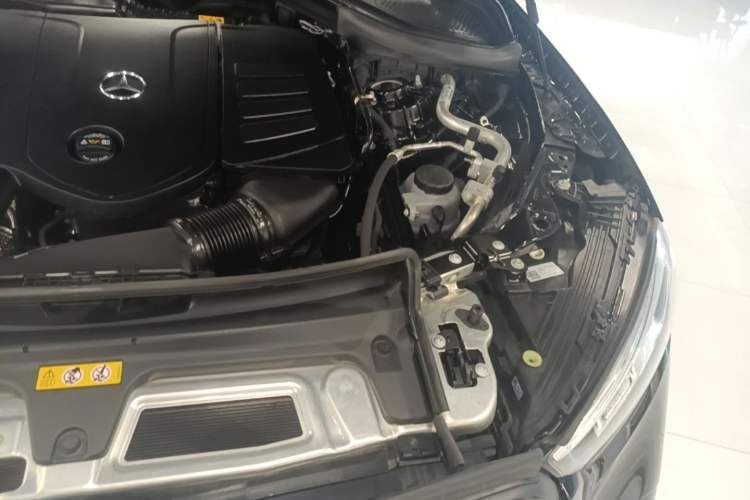 Used Mercedes-Benz GLC 2024 GLC 300 L 4MATIC Dynamic Edition 5-seater Engine Bay Left
