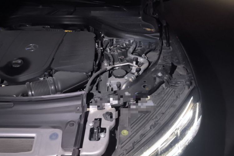 Used Mercedes-Benz GLC 2024 GLC 260 L 4MATIC Luxury Model 5 Seats Engine Bay Left