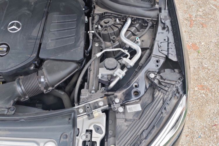 Used Mercedes-Benz GLC 2024 GLC 300 L 4MATIC Dynamic Edition 5-seater Engine Bay Left