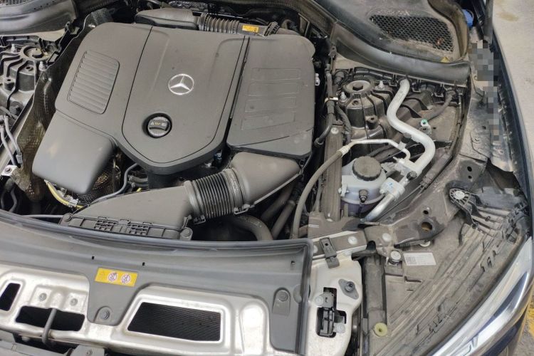 Used Mercedes-Benz GLC 2024 GLC 260 L 4MATIC Luxury Model 5 Seats Engine Bay Left