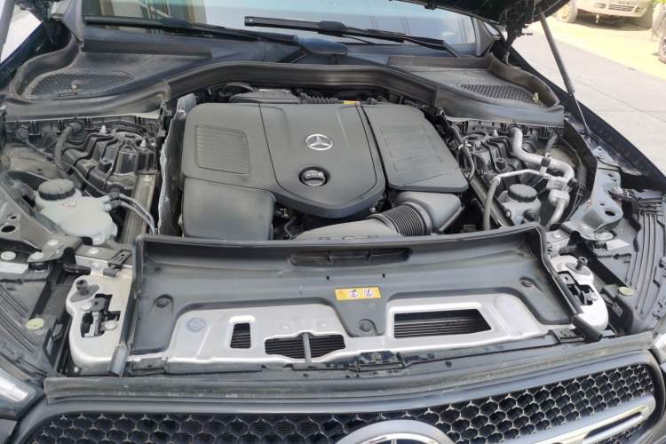 Used Mercedes-Benz GLC 2024 GLC 300 L 4MATIC Dynamic Edition 5-seater Engine Bay