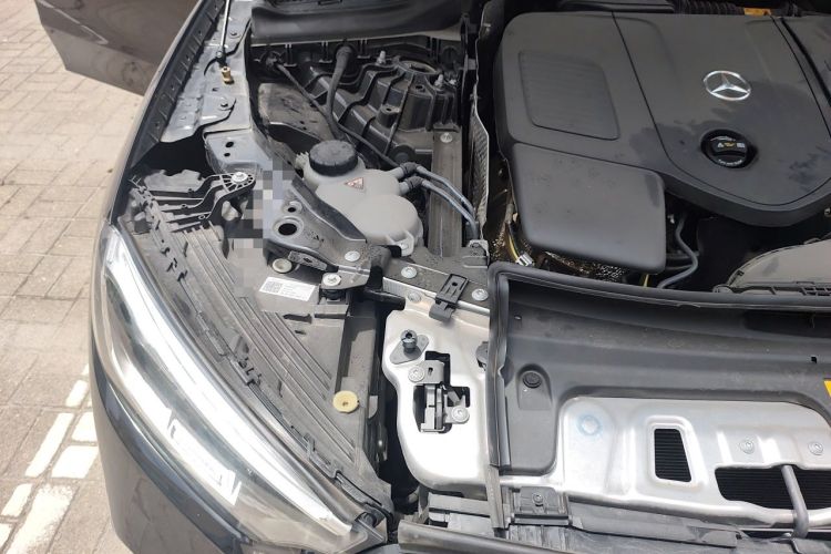 Used Mercedes-Benz GLC 2024 GLC 260 L 4MATIC Dynamic Edition 7-seater Engine Bay Right
