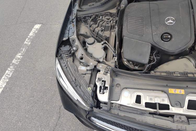 Used Mercedes-Benz GLC 2024 GLC 300 L 4MATIC Dynamic Edition 5-seater Engine Bay Right