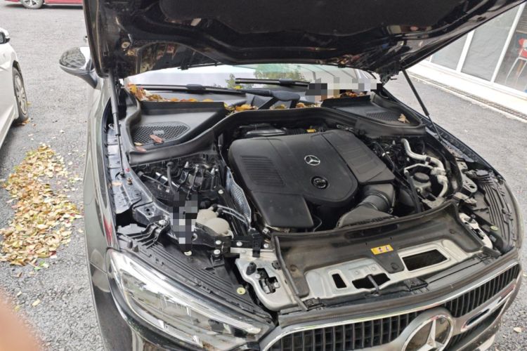 Used Mercedes-Benz GLC 2024 GLC 260 L 4MATIC Dynamic Edition 5-seater Engine Bay Right