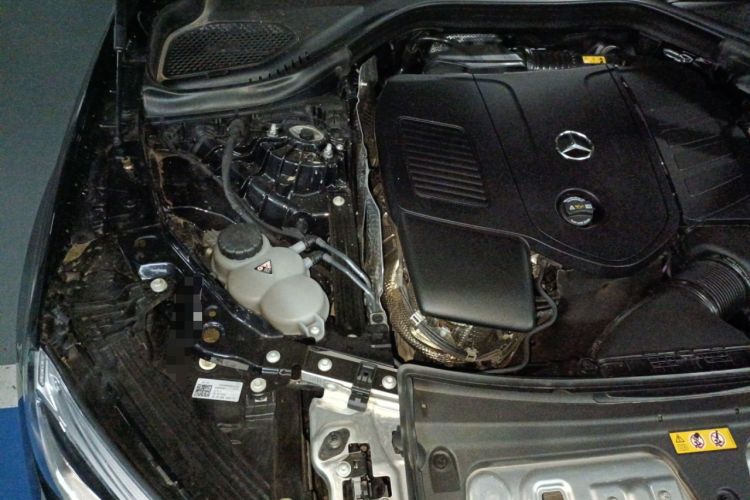 Used Mercedes-Benz GLC 2024 GLC 300 L 4MATIC Dynamic Edition 5-seater Engine Bay Right