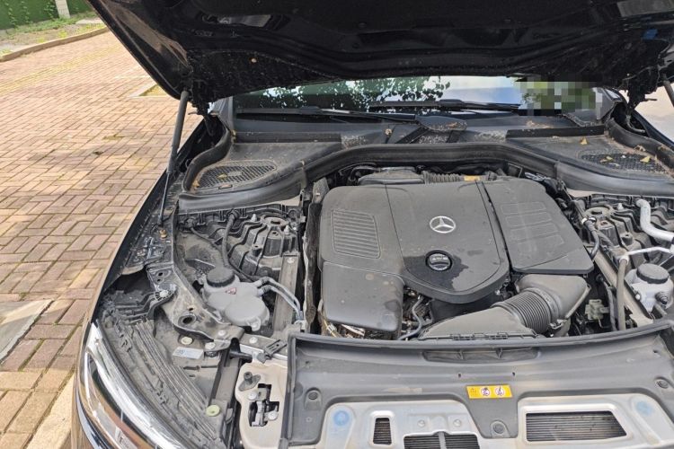 Used Mercedes-Benz GLC 2024 Facelifted GLC 260 L 4MATIC Luxury Version 5 Seats Engine Bay Right