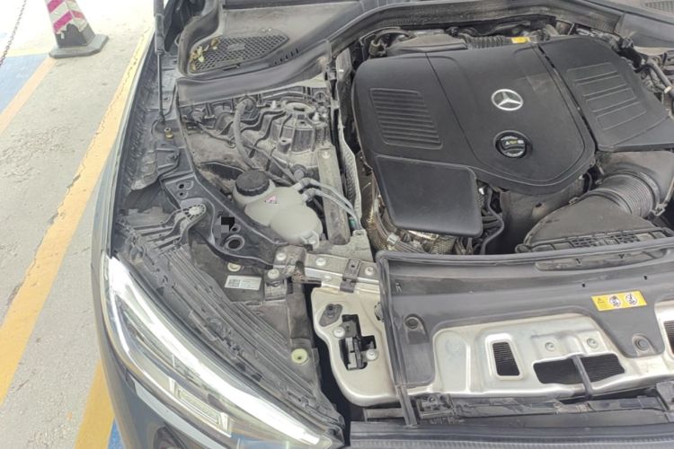 Used Mercedes-Benz GLC 2024 GLC 260 L 4MATIC Luxury Model 5 Seats Engine Bay Right