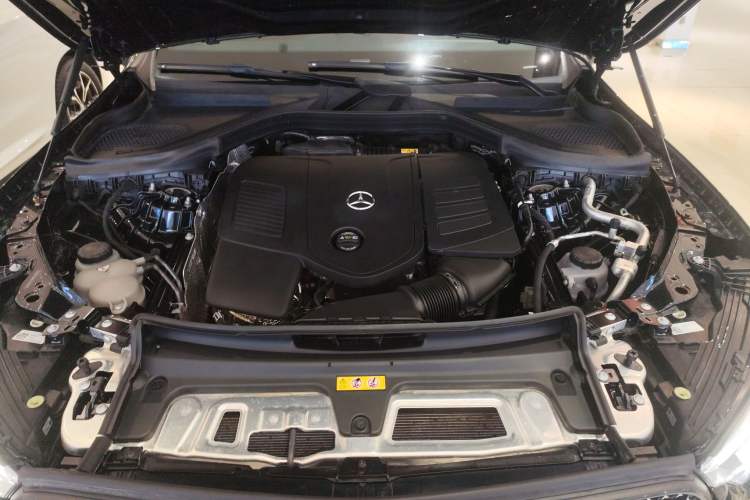 Used Mercedes-Benz GLC 2024 GLC 300 L 4MATIC Dynamic Edition 5-seater Engine Bay