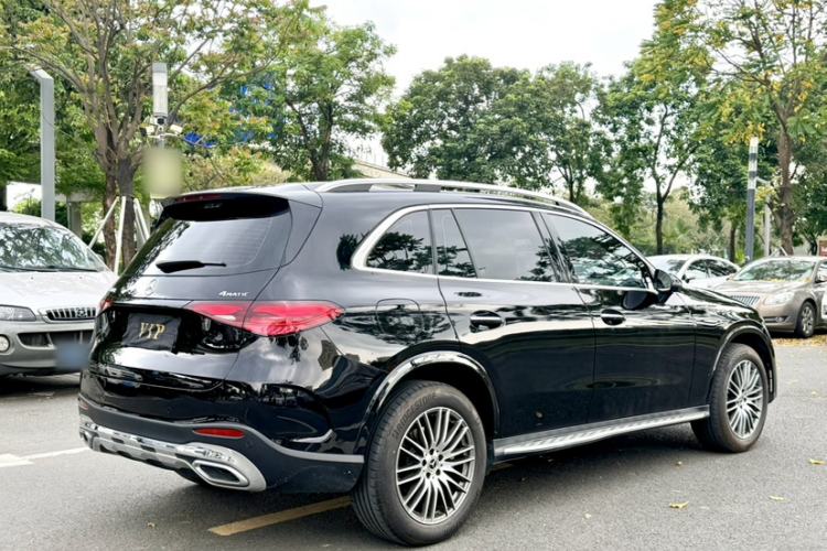 Used Mercedes-Benz GLC 2024 Refreshed GLC 300 L 4MATIC Dynamic Version 5 Seats Exterior 1