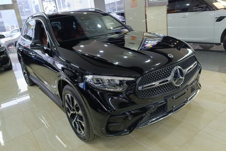 Used Mercedes-Benz GLC 2024 Facelifted GLC 260 L 4MATIC Luxury Version 5 Seats Exterior 1