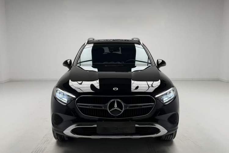 Used Mercedes-Benz GLC 2024 GLC 260 L 4MATIC Dynamic Edition 5-seater Exterior 1
