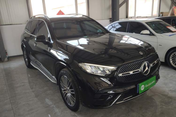Used Mercedes-Benz GLC 2024 Refreshed GLC 300 L 4MATIC Dynamic Version 5 Seats Exterior 1