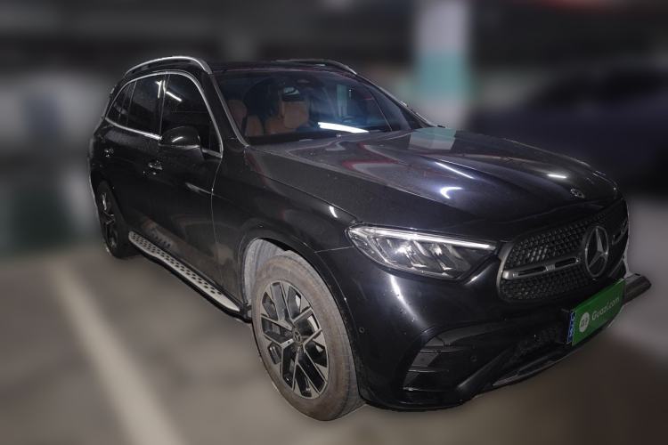 Used Mercedes-Benz GLC 2024 GLC 260 L 4MATIC Luxury Model 5 Seats Exterior 2