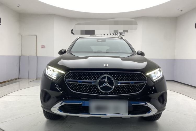 Used Mercedes-Benz GLC 2024 GLC 260 L 4MATIC Dynamic Edition 5-seater Exterior 2