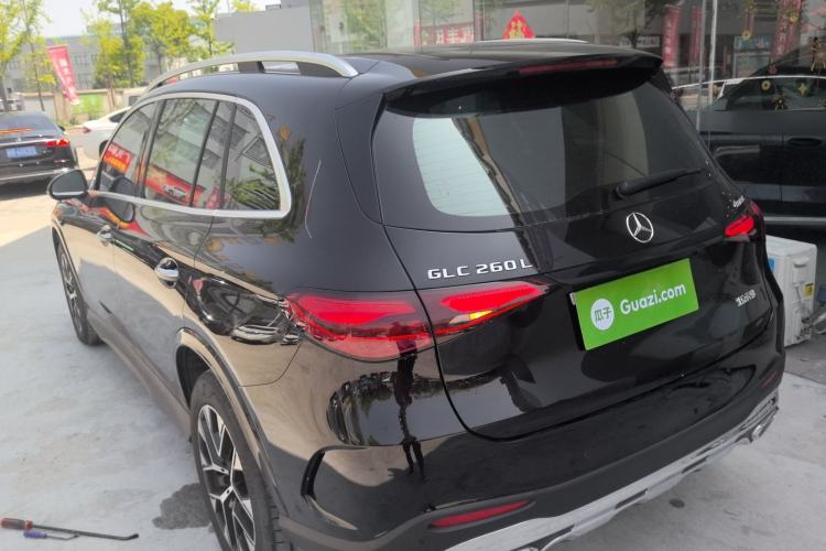 Used Mercedes-Benz GLC 2024 GLC 260 L 4MATIC Luxury Model 5 Seats Exterior 2