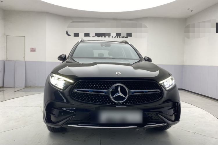 Used Mercedes-Benz GLC 2024 Refreshed GLC 300 L 4MATIC Dynamic Version 5 Seats Exterior 4