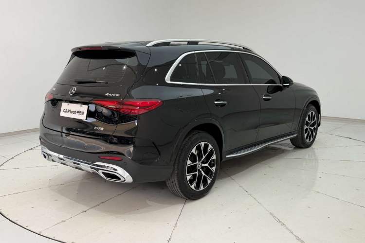 Used Mercedes-Benz GLC 2024 GLC 260 L 4MATIC Luxury Model 5 Seats Exterior 4