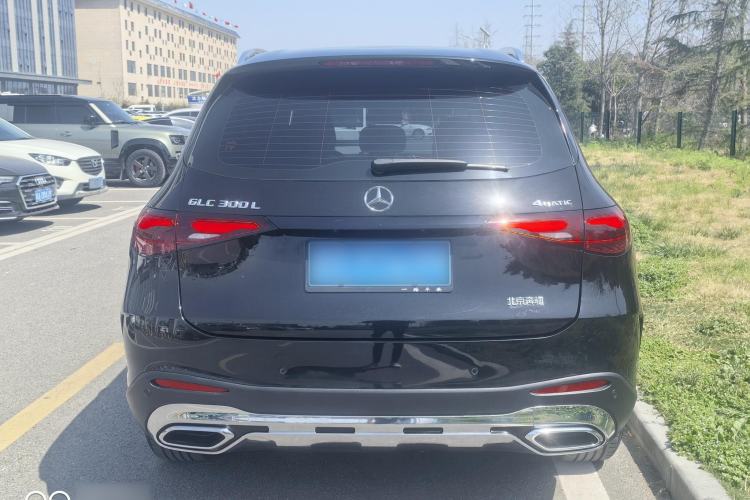Used Mercedes-Benz GLC 2024 GLC 300 L 4MATIC Dynamic Edition 5-seater Exterior 4