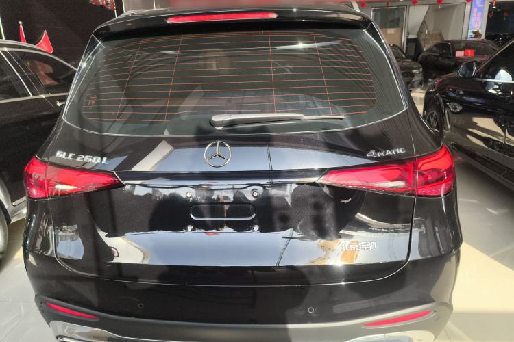 Used Mercedes-Benz GLC 2024 GLC 260 L 4MATIC Luxury Model 5 Seats Exterior 4