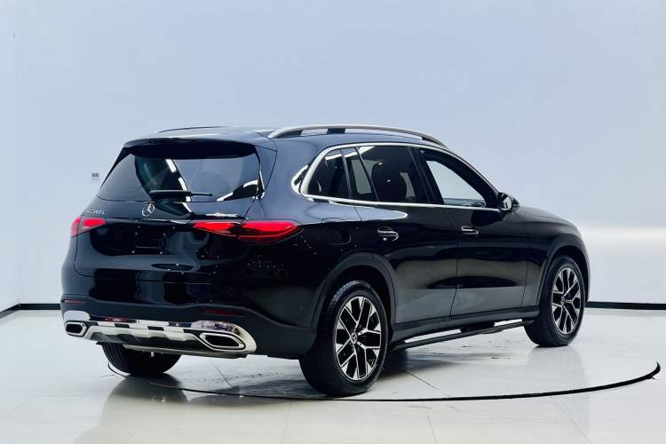 Used Mercedes-Benz GLC 2024 GLC 260 L 4MATIC Dynamic Edition 5-seater Exterior 5