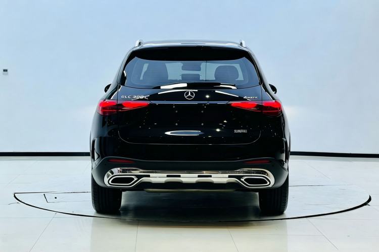 Used Mercedes-Benz GLC 2024 GLC 300 L 4MATIC Dynamic Edition 7-seater Exterior 5