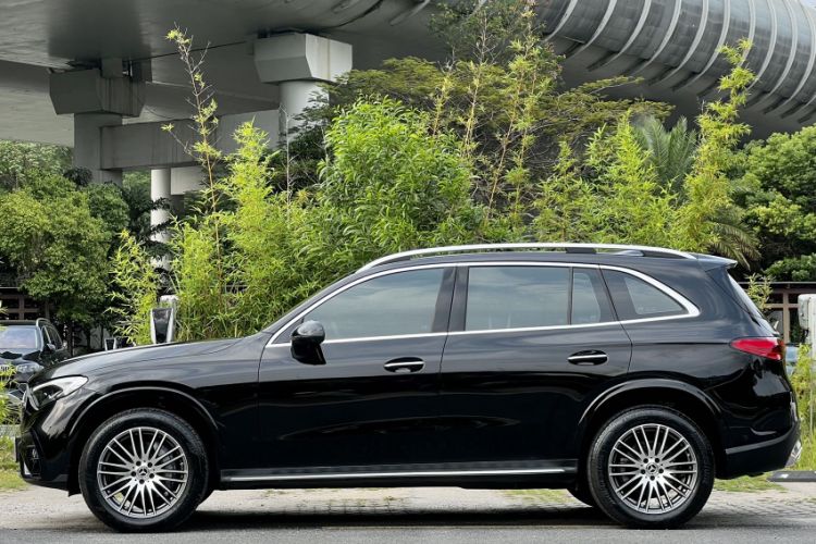 Used Mercedes-Benz GLC 2024 Refreshed GLC 300 L 4MATIC Dynamic Version 7-Seater Exterior 8