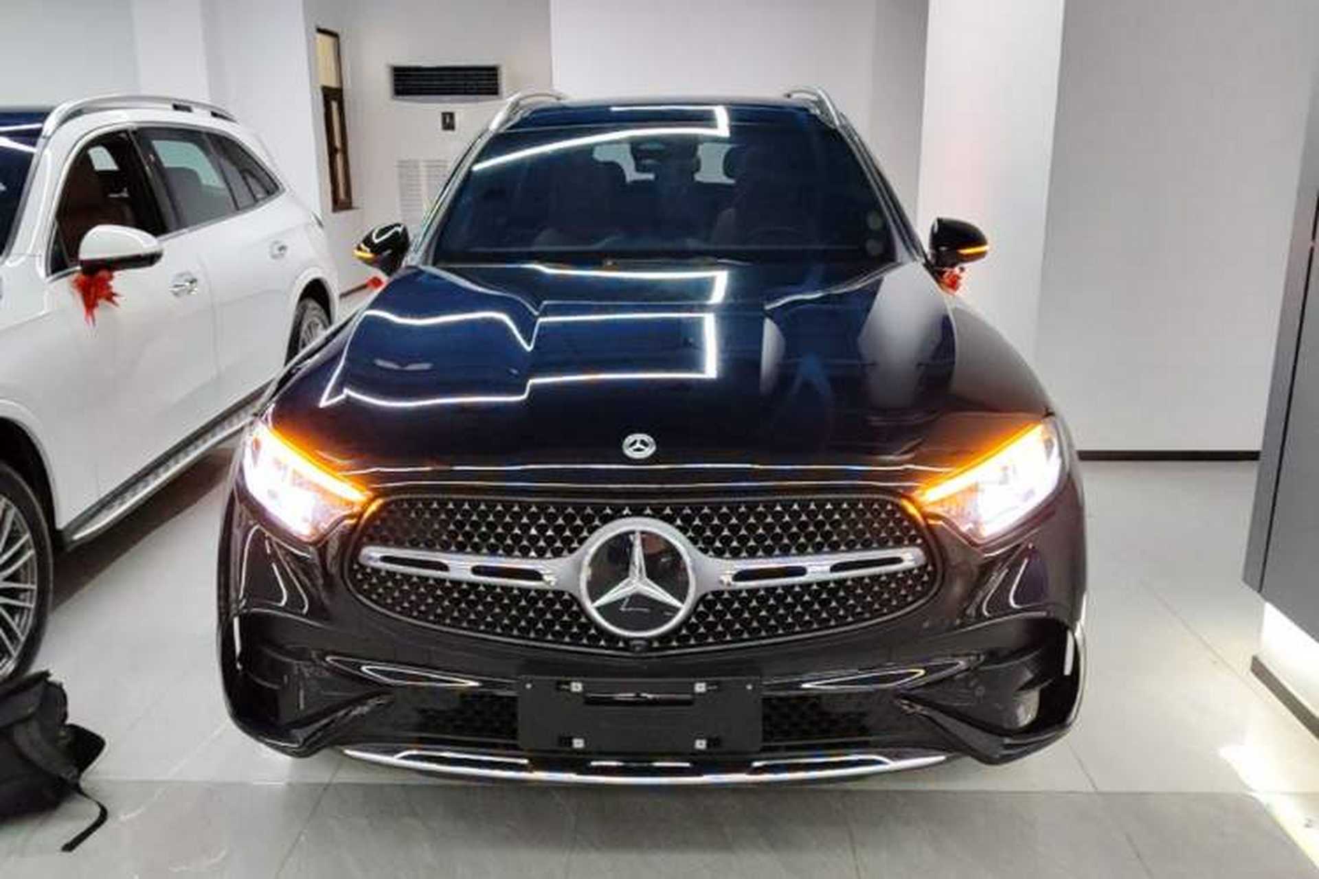Used Mercedes-Benz GLC 2024 Refreshed GLC 300 L 4MATIC Dynamic Version 5 Seats Front