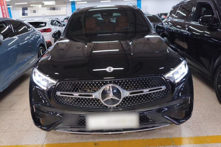 Used Mercedes-Benz GLC 2024 GLC 260 L 4MATIC Luxury Model 5 Seats Front