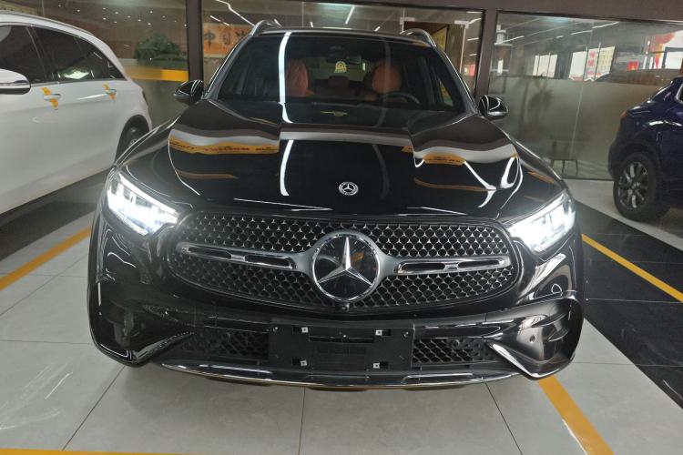 Used Mercedes-Benz GLC 2024 Refreshed GLC 300 L 4MATIC Dynamic Version 5 Seats Front