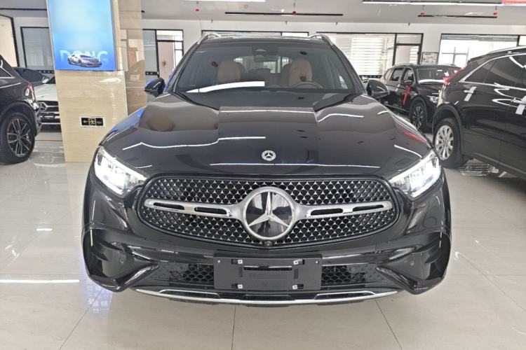 Used Mercedes-Benz GLC 2024 GLC 300 L 4MATIC Dynamic Edition 7-seater Front