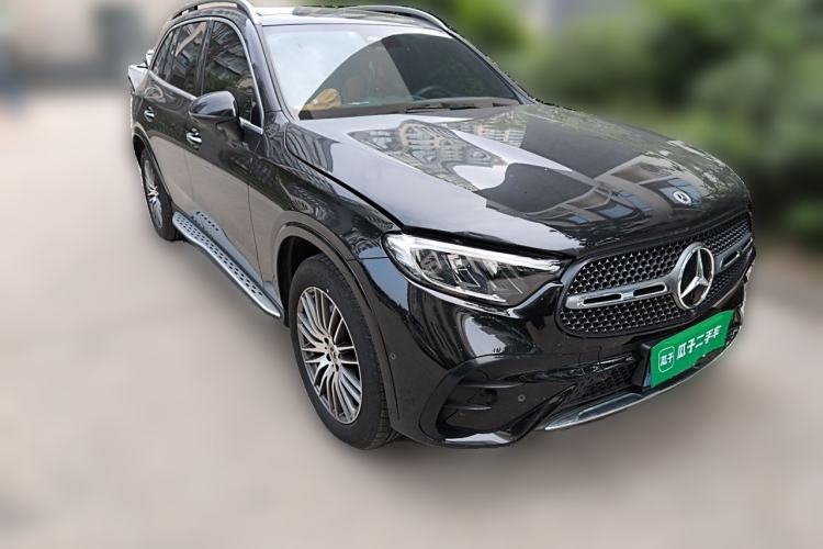 Used Mercedes-Benz GLC 2024 GLC 300 L 4MATIC Dynamic Edition 5-seater Front Right 45 Deg