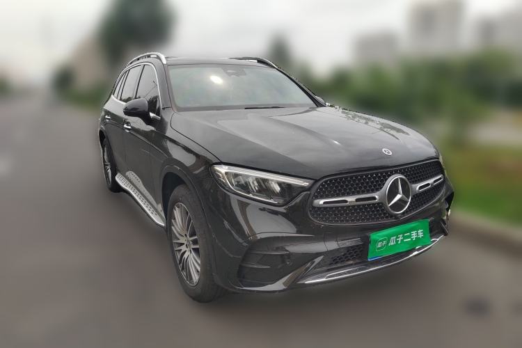Used Mercedes-Benz GLC 2024 GLC 300 L 4MATIC Dynamic Edition 5-seater Front Right 45 Deg