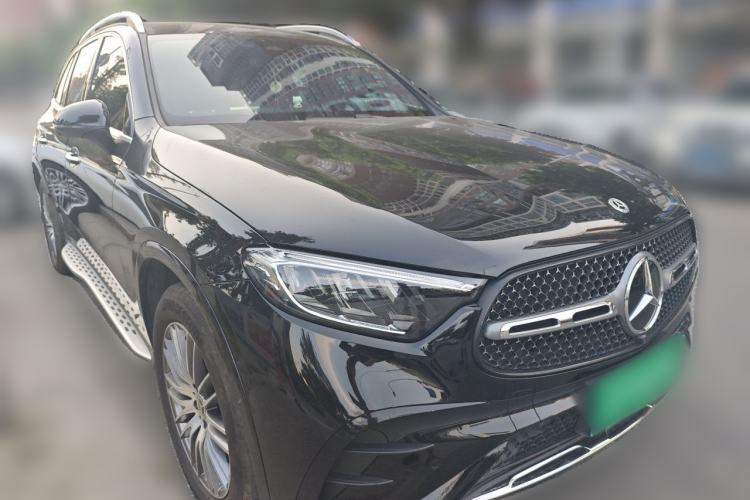 Used Mercedes-Benz GLC 2024 GLC 300 L 4MATIC Dynamic Edition 5-seater Front Right 45 Deg