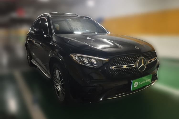 Used Mercedes-Benz GLC 2024 GLC 300 L 4MATIC Dynamic Edition 7-seater Front Right 45 Deg