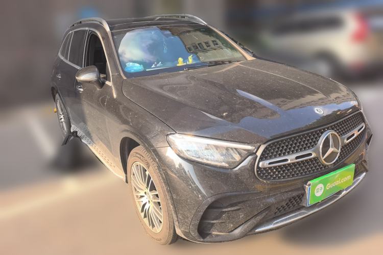 Used Mercedes-Benz GLC 2024 Refreshed GLC 300 L 4MATIC Dynamic Version 5 Seats Front Right 45 Deg