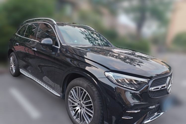 Used Mercedes-Benz GLC 2024 GLC 300 L 4MATIC Dynamic Edition 5-seater Front Right 45 Deg