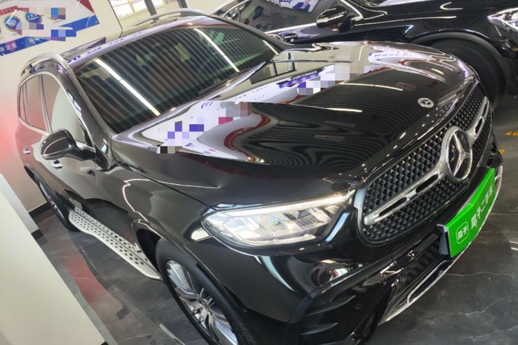 Used Mercedes-Benz GLC 2024 GLC 300 L 4MATIC Dynamic Edition 5-seater Front Right 45 Deg