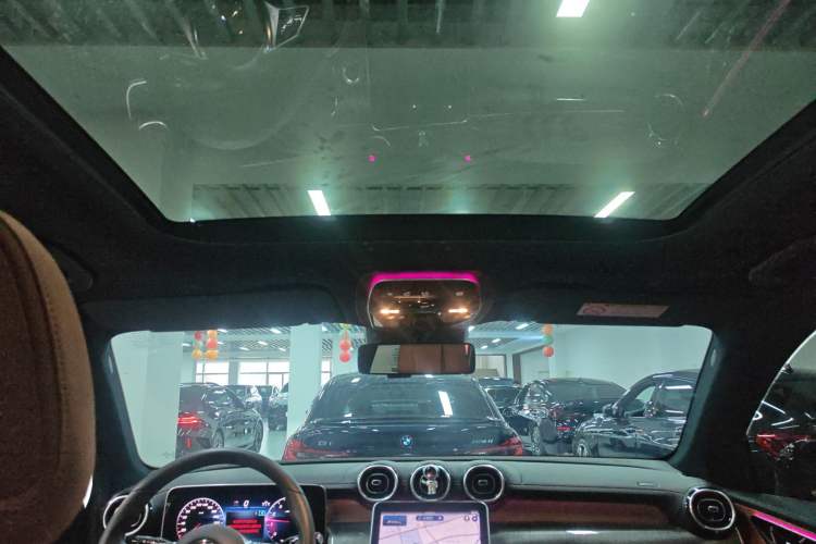 Used Mercedes-Benz GLC 2024 GLC 260 L 4MATIC Dynamic Edition 5-seater Headliner