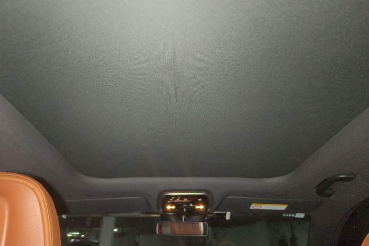 Used Mercedes-Benz GLC 2024 GLC 300 L 4MATIC Dynamic Edition 5-seater Headliner