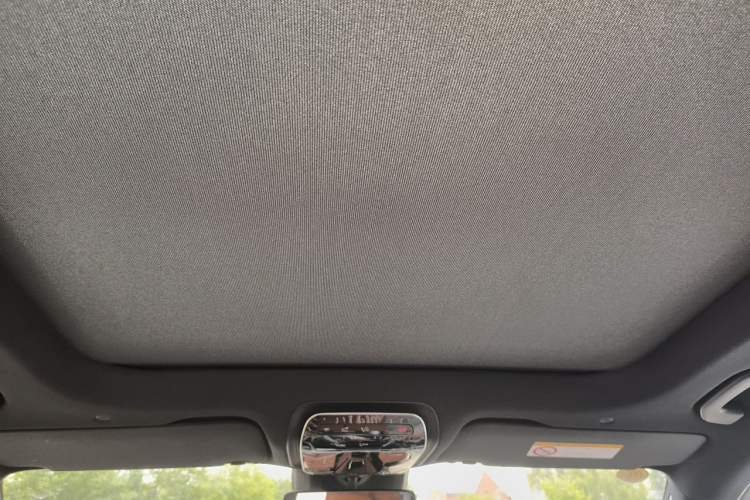 Used Mercedes-Benz GLC 2024 GLC 300 L 4MATIC Luxury Model 5 Seats Headliner
