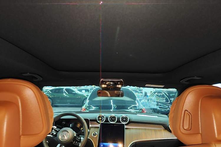 Used Mercedes-Benz GLC 2024 Refreshed GLC 300 L 4MATIC Dynamic Version 7-Seater Headliner