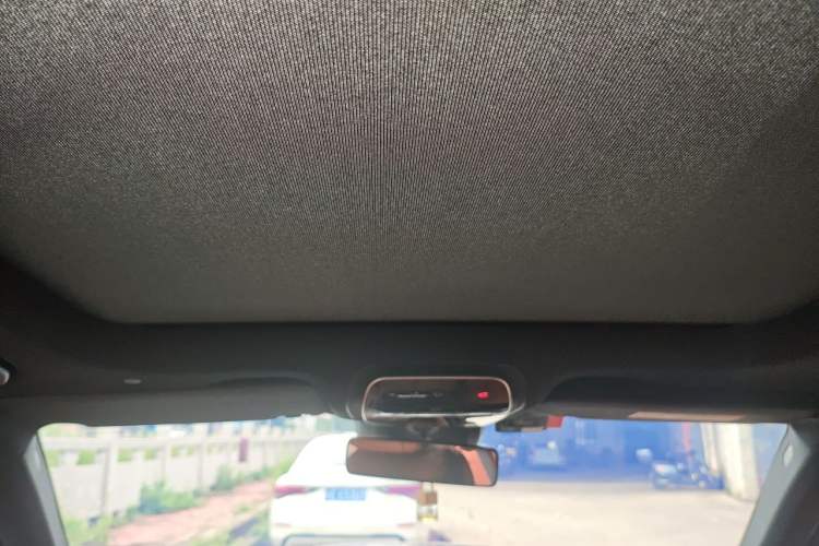Used Mercedes-Benz GLC 2024 GLC 300 L 4MATIC Dynamic Edition 5-seater Headliner