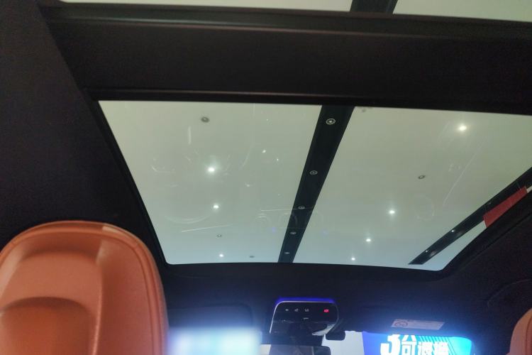 Used Mercedes-Benz GLC 2024 GLC 300 L 4MATIC Dynamic Edition 5-seater Headliner